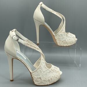 NEW Nine West Women’s Hanyap 2 Platform Sandals White Size 6M